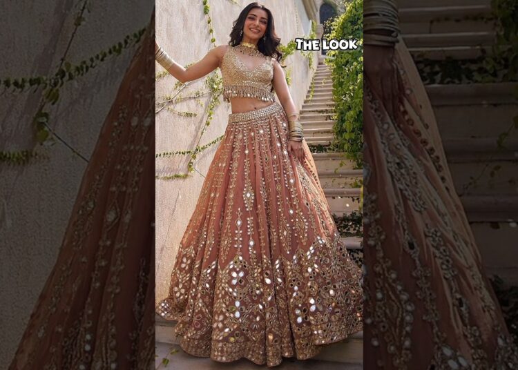 Serving pure royalty in this peach and gold mirror-work lehenga👑​#DesiGirl#LehengaInspiration#Ethnic
