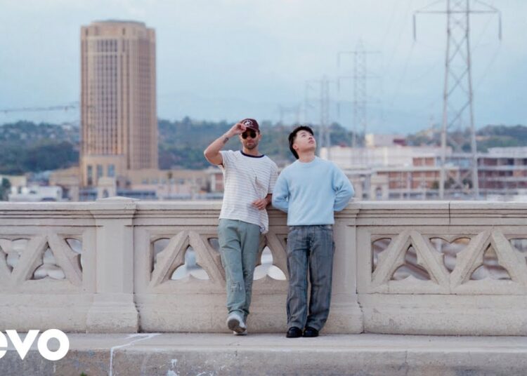 Keenan Te, Jake Miller – Still Dancing (Official Music Video)