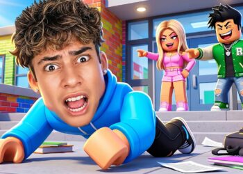 I Got BULLIED In Roblox School… | Royalty Gaming