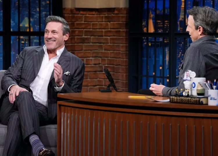 20 Celebrities Who Don't Have Social Media: Mikey Madison, Jon Hamm, More