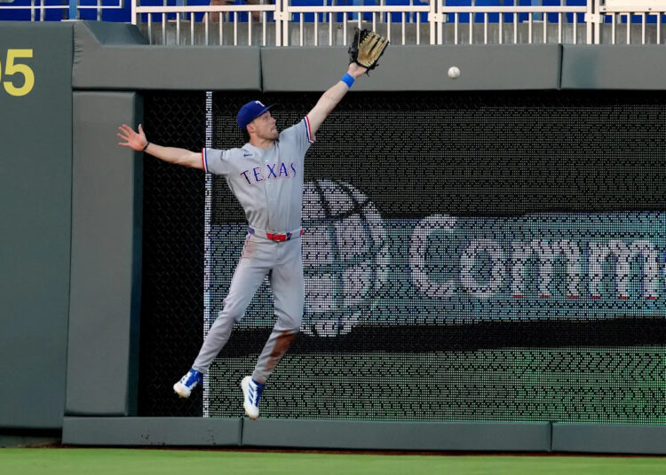 32-34 – Extra bags send Rangers packing in 5-3 loss to Royals