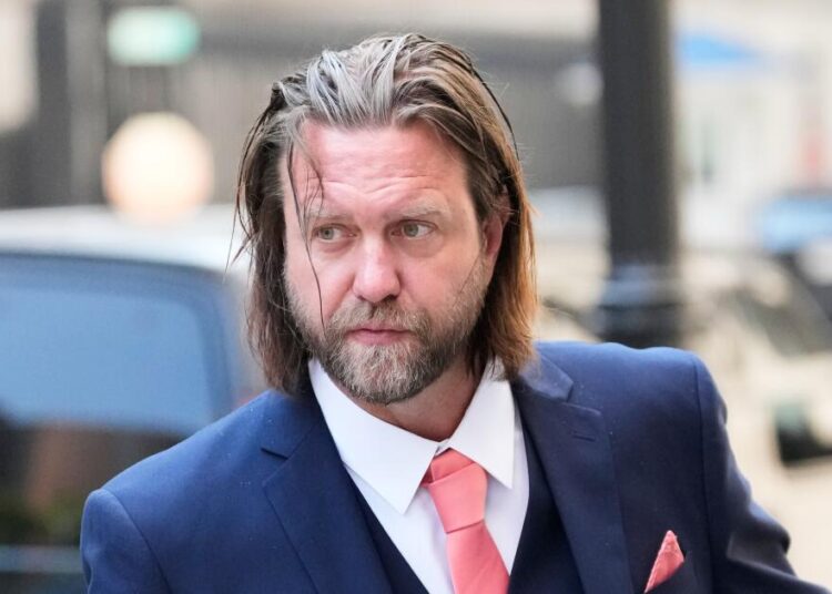 '47 Ronin' director gets prison sentence for defrauding Netflix