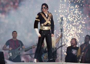 Michael Jackson performs during halftime in Super Bowl XXVII on January 31, 1993 in Pasadena, California.Credit: Steve Granitz/WireImage