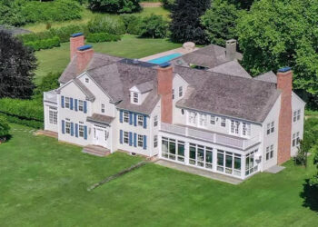 Alec and Hilaria Baldwin's Hamptons home.Credit: Hilaria Baldwin/Instagram