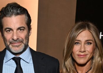 Are Jennifer Aniston & Jim Curtis Getting Married?
