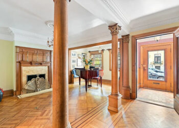 Inside Bob Dylan's former Harlem townhouseCredit: Allyson Lubow for Sotheby's International Realty