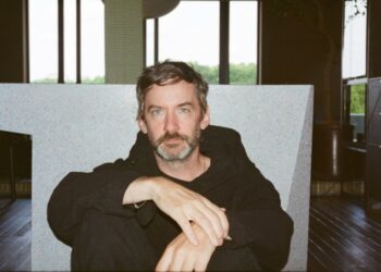 Bonobo Announces New Album 'Distance In Static' Featuring Arooj Aftab, Nilüfer Yanya, Nicole Miglis, & More