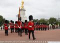 Buckingham Palace suspends Changing of the Guard due to emergency warnings