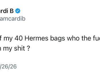 Tweet by Cardi B denying selling her 40 Hermes bags.