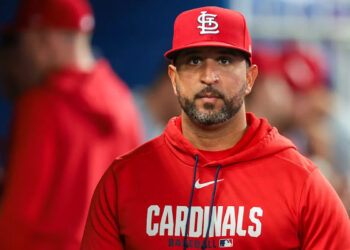 Cardinals DFA pitcher with roster move before Royals game
