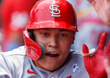 Cardinals Rookie Leads Homer-Happy Win Over Rival Royals