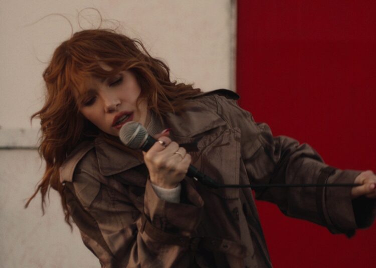 Carly Rae Jepsen Releases 'On Wires' Song and Video: Watch