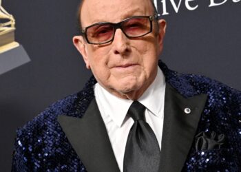 Clive Davis, Producer for Alicia Keys, Whitney Houston, Dead at 94
