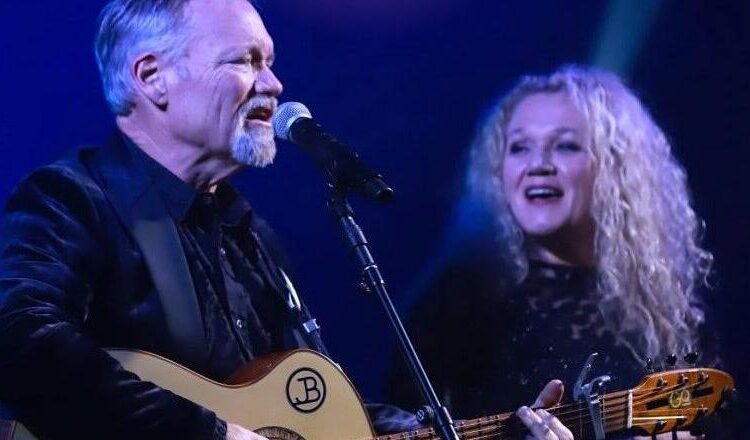 Country music artist John Berry to perform in King | Arts & Entertainment