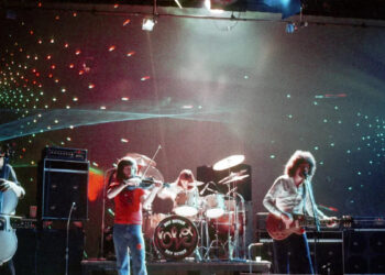 ELO's 'Can't Get It Out of My Head': A 1974 Classic That Never Reached No. 1