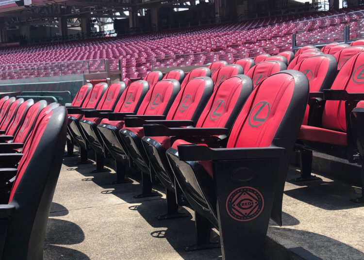 Early bases-loaded homer helps Royals slam Cincinnati Reds, 9-2