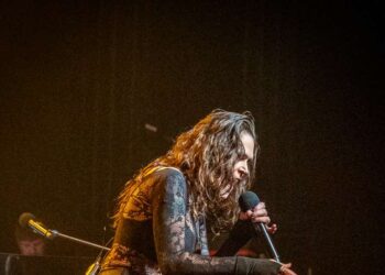 Gig Review : Beth Hart : Oxford’s New Theatre – Metal Planet Music