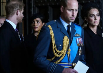 Britain's Prince William, Kate, Princess of Wales, Prince Harry, and Meghan, Duchess of Sussex, pay their respects to Queen Elizabeth II in Westminster Hall for the Lying-in State, in London, Wednesday, Sept. 14, 2022. - Emilio Morenatti/AP