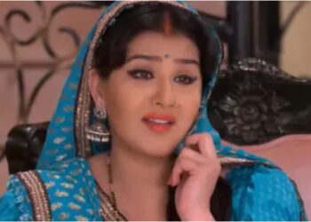 Shilpa Shinde, best known for playing Angoori Bhabi in the hit sitcom Bhabiji Ghar Par Hain, has been making headlines after she recently made a revelation about her long-running dispute with the show's producer, Sanjay R. Kohli. During an appearance on comedians Bharti Singh and Haarsh Limbachiyaa's YouTube channel, the actress claimed that a sexual harassment complaint she filed against Kohli in 2017 was fake and was instead linked to ongoing contractual disagreements. Her statement quickly sparked widespread reactions, drawing criticism from several quarters, including members of the entertainment industry, social organizations, and social media users.