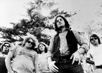 How The Guess Who's 'Hand Me Down World' Became a Timeless Power Anthem