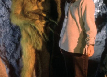 Carrey and Ron Howard on the set of 'How the Grinch Stole Christmas'Credit: Universal/courtesy Everett Collection