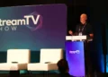 Jon Giegengack of Hub Entertainment Research presents at the StreamTV Show in Denver. (Photo by Matthew Keys for The Desk)