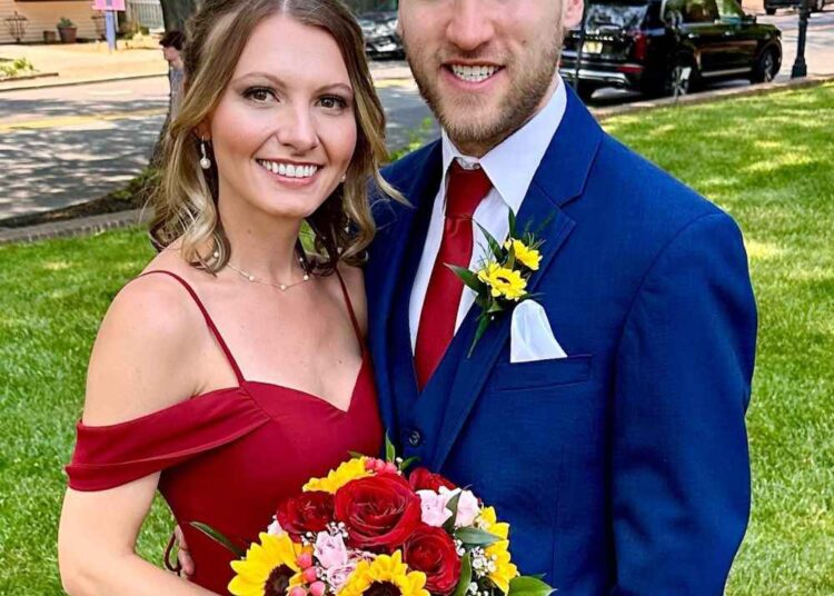 Jesse-Ridgway-and-Ashley_1686000297_3118718999118803064_413858012