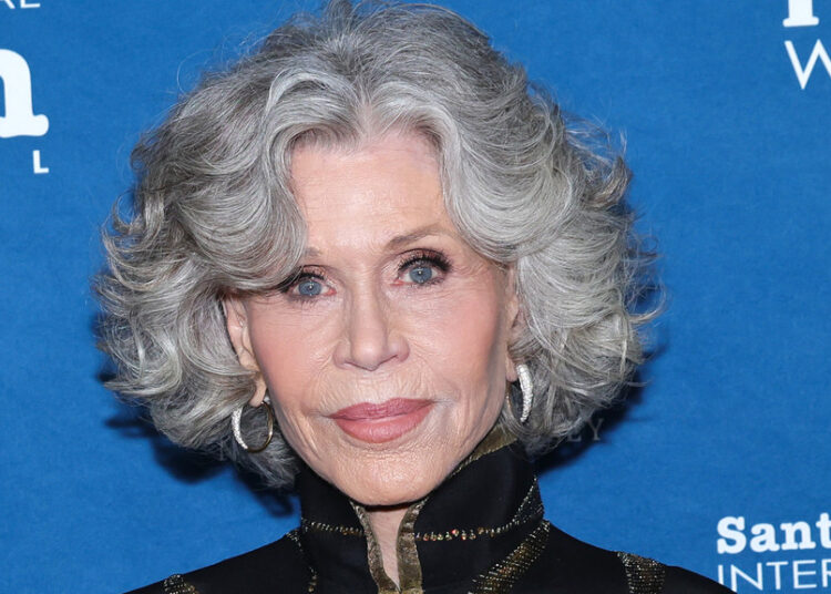 Jane Fonda calls on entertainment industry leaders to defend 'right to free expression'