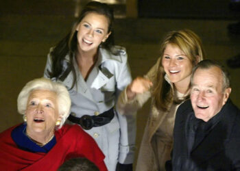 Former First Lady Barbara Bush and former President George H.W. Bush with their granddaughters Barbara and Jenna in 2005Credit: Robert Sullivan / POOL via Bloomberg