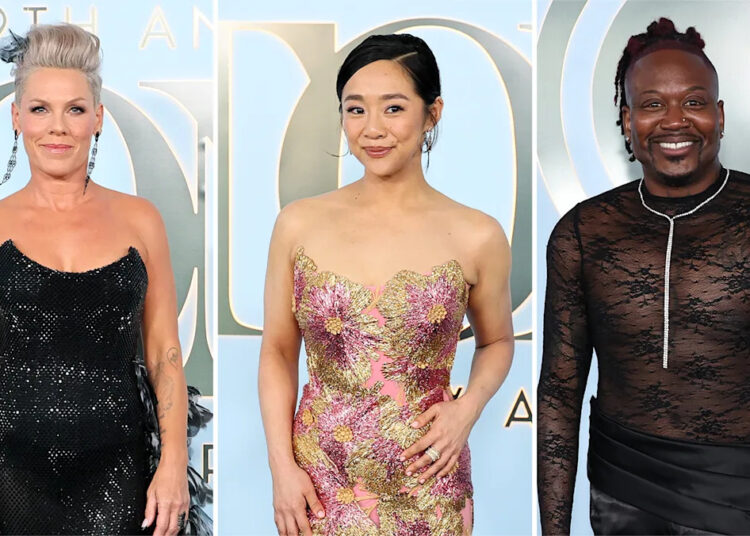 Jeremy Pope, Sarah Paulson, Billy Crystal & More Walk The Tony Awards Red Carpet: Photos