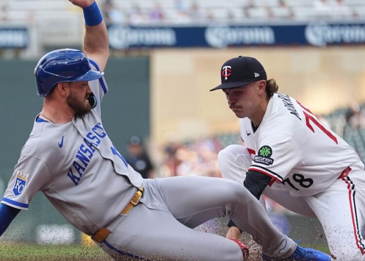 Josh Rojas has go-ahead, 2-run single as pinch hitter in Royals debut as Kansas City tops Twins 8-6 | Sports