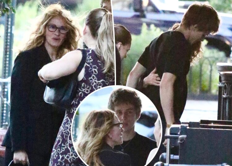 Julia Roberts' son Henry towers over her in NYC
