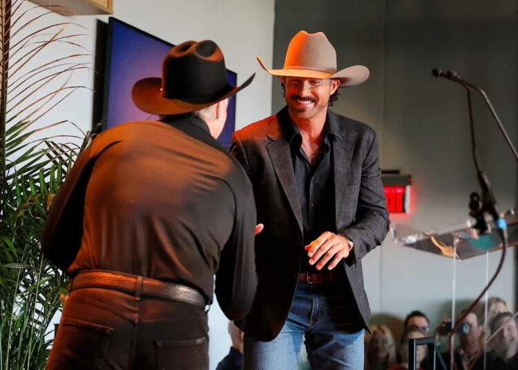 Justin Moore steps away from touring and Riley Green found a legendary fill-in