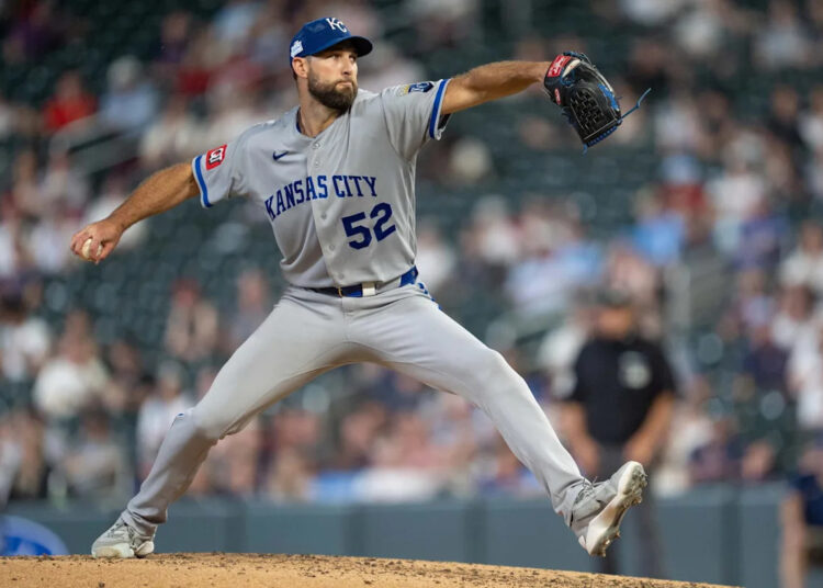 Kansas City Royals Urged to Trade 2 Pitchers Before Deadline