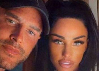 Katie Price issues Lee Andrews 'baby' announcement as fans left floored | Celebrity News | Showbiz & TV