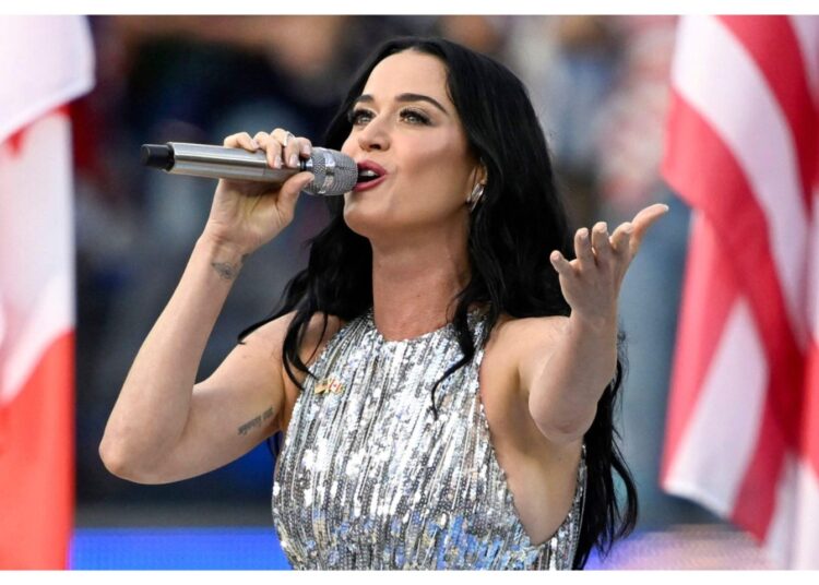 Katy Perry Previews New Song 'Watch It Burn'!