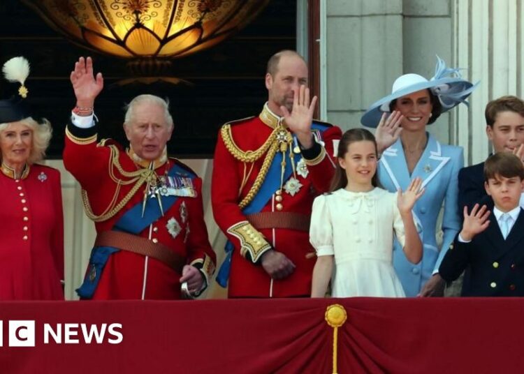 King and Queen cheered by crowds at Trooping the Colour