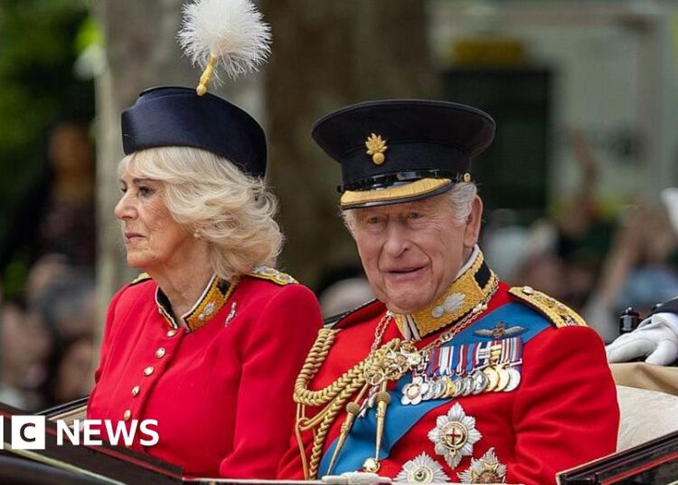 King and Queen will not live in Buckingham Palace after renovations