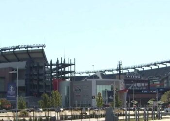 Kraft Group sues Town of Foxboro over entertainment licensing - Boston News, Weather, Sports