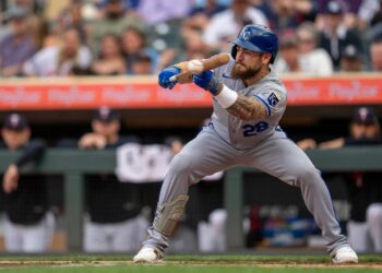 Kyle Isbel Lands On Royals' Injured List - Major League Notes