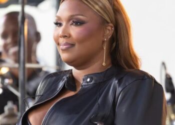 Lizzo reflects on 'soul-crushing' response to new album - Music News
