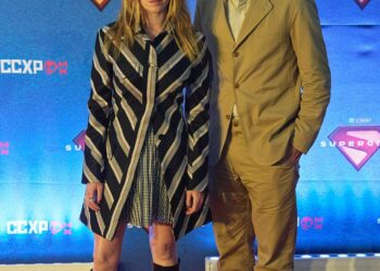 Milly Alcock with Supergirl director Craig Gillespie in Mexico City in April. Photo: AP
