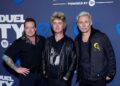 music-legend-calls-out-green-day-billie-joes-a-little-p