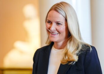 Norway's Crown Princess Mette-Marit has received a lung transplant