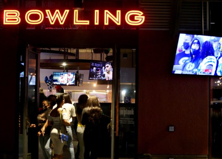 Oakland's Jack London Square to lose Plank, a longtime bowling venue