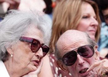 Oldest-living royal surprises fans at Wimbledon