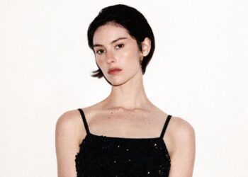 On the Podcast: Summer Cover Star Gracie Abrams Talks New Music and Her Acting Debut