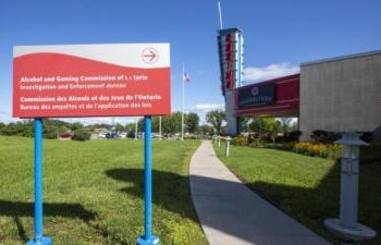 Ontario: Great Canadian Entertainment fined $120,000 for unauthorized casino software use – CDC Gaming