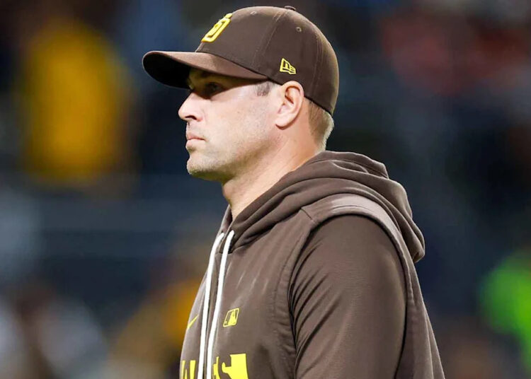 Padres sign former Royals first-round pick to minor league contract
