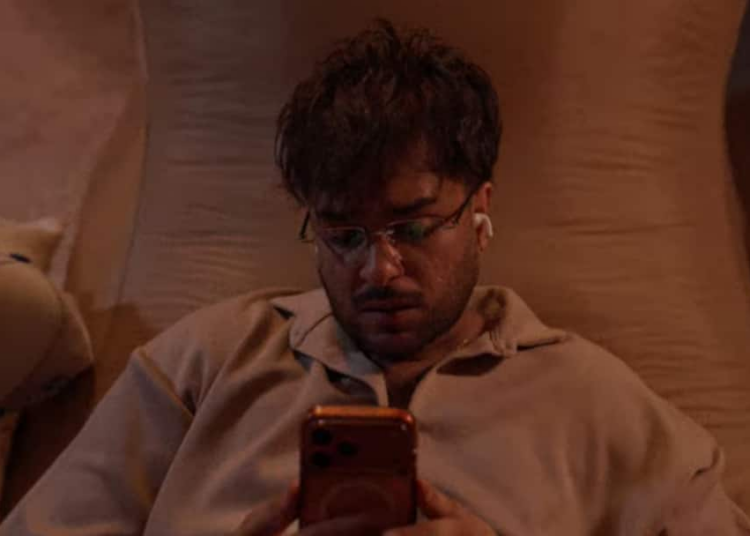 Pakistani Singer Asim Azhar Reimagines Bollywood Classic 'Tu Tu Hai Wohi' With A Modern Touch: WATCH